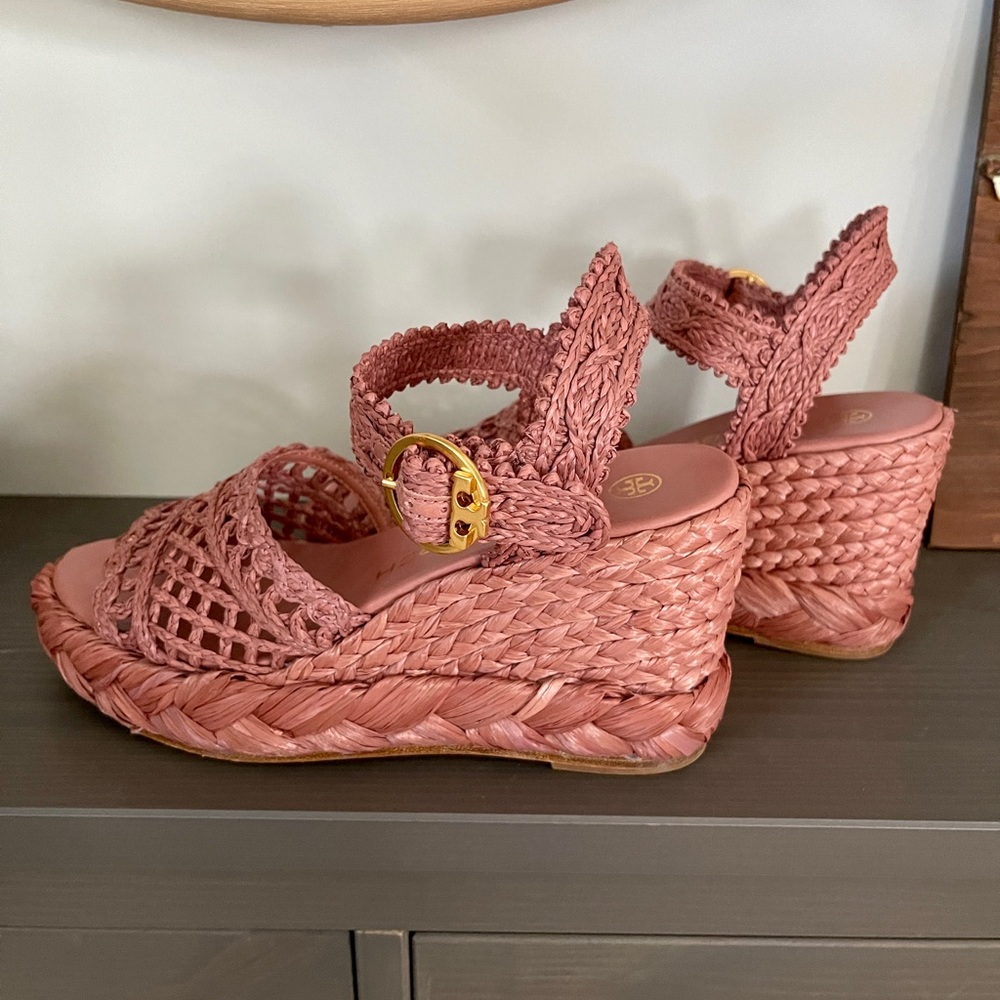 Tory Burch Rose Pink Woven Raffia Wedge Sandals with Gold Buckle